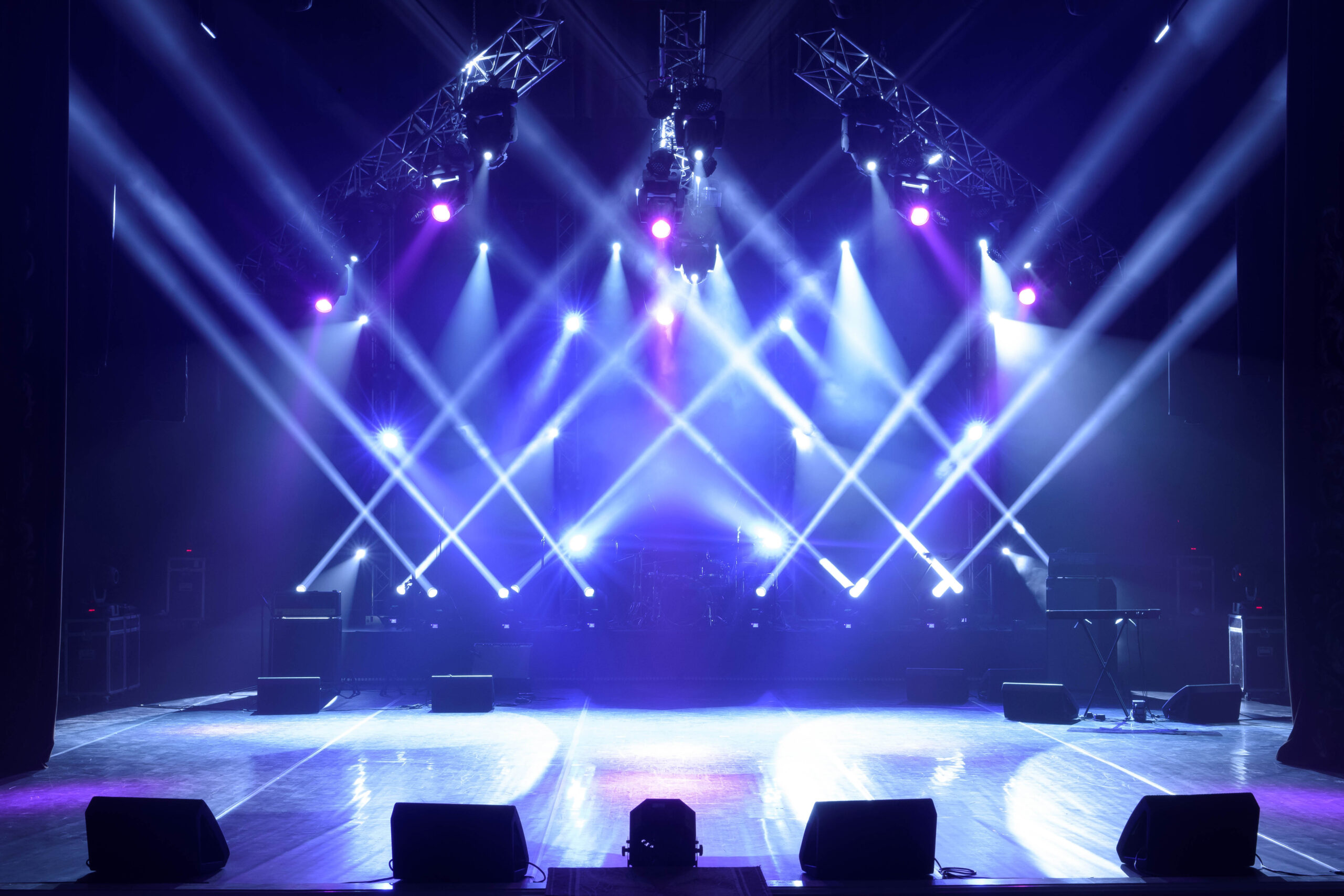 Free stage with lights, lighting devices.